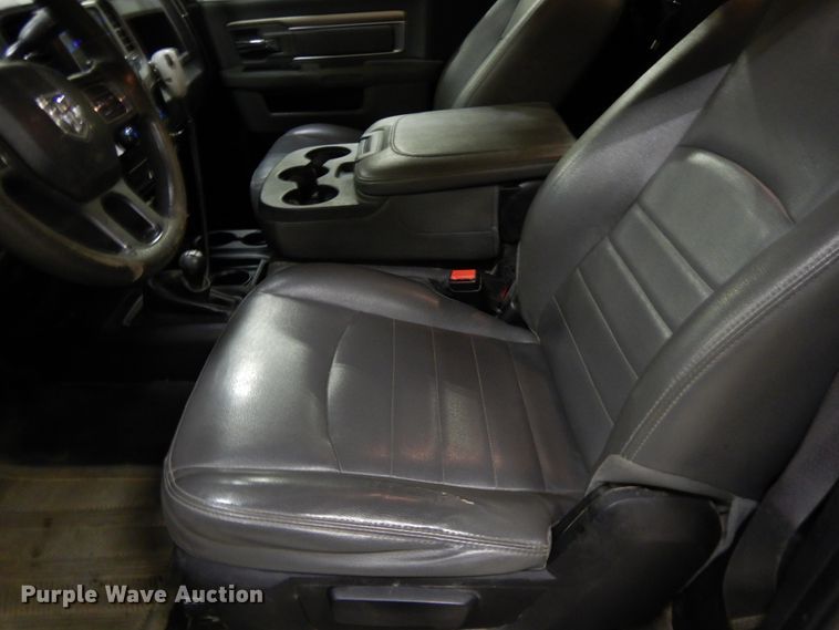 image for item DF6763 2015 Dodge Ram 5500  bucket truck