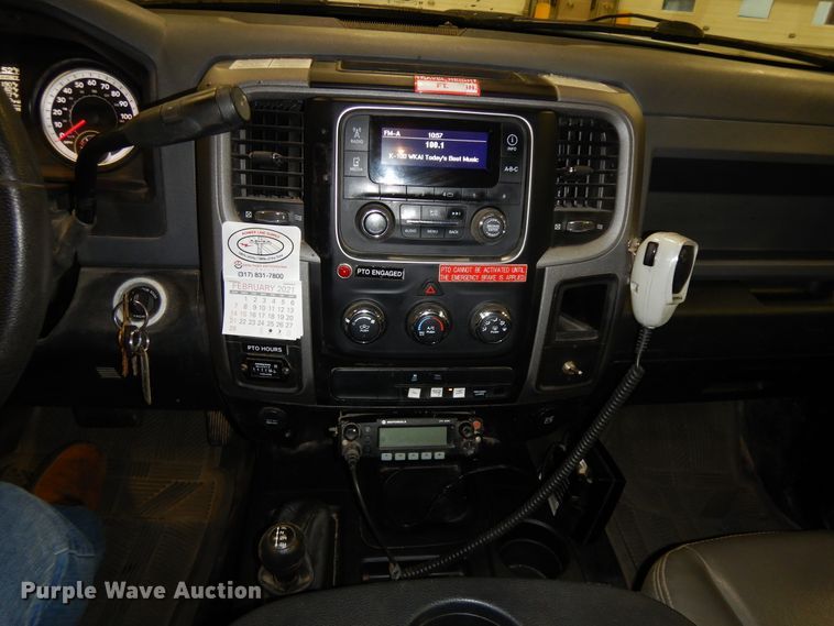 image for item DF6763 2015 Dodge Ram 5500  bucket truck