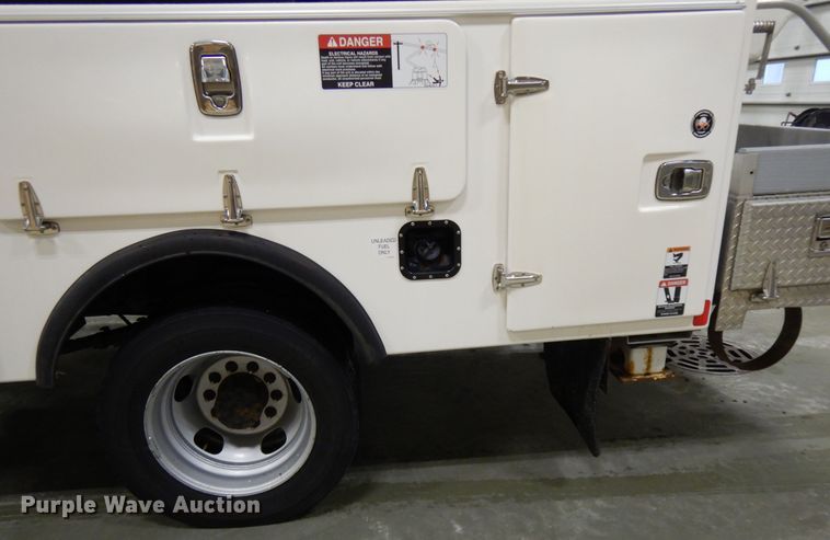 image for item DF6763 2015 Dodge Ram 5500  bucket truck