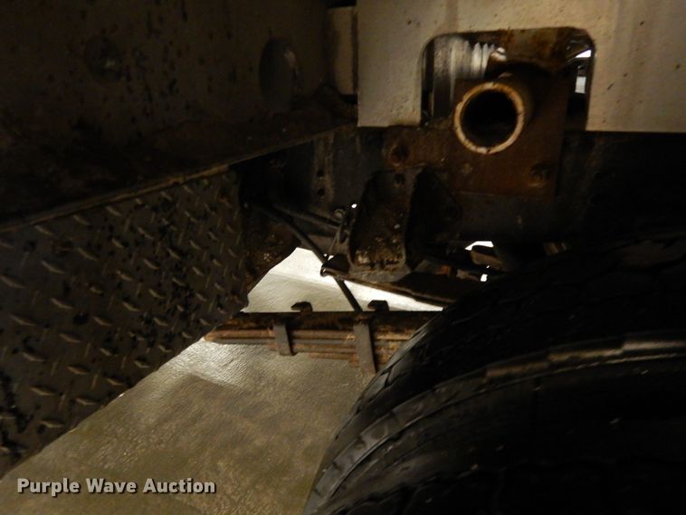 image for item DF6763 2015 Dodge Ram 5500  bucket truck