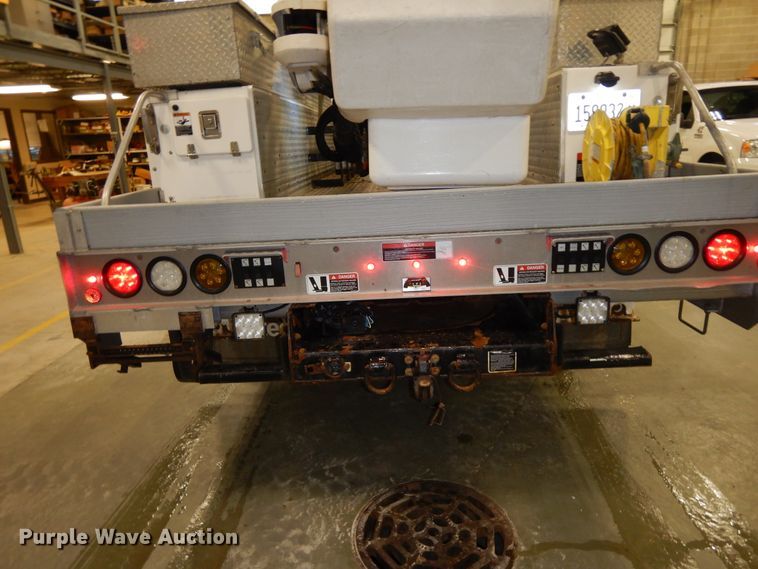 image for item DF6763 2015 Dodge Ram 5500  bucket truck