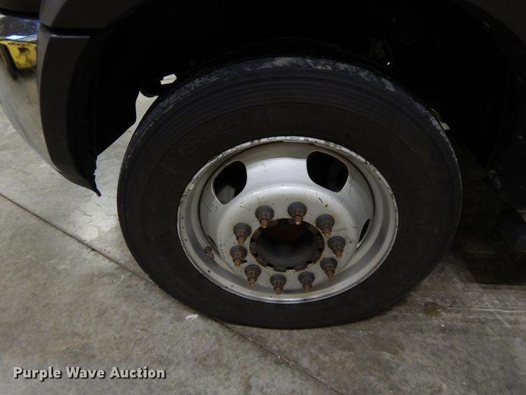 image for item DF6763 2015 Dodge Ram 5500  bucket truck