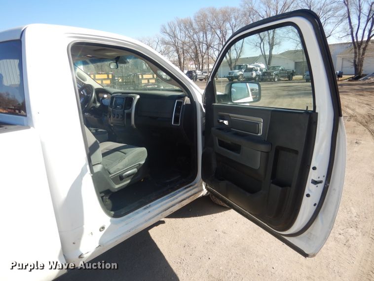 image for item DG4685 2013 Dodge Ram 1500  pickup truck