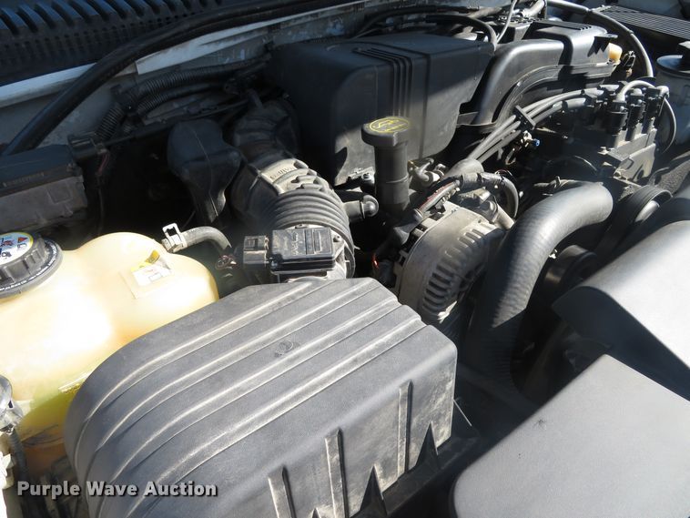 image for item DH0748 2003 Ford Explorer XLT  SUV