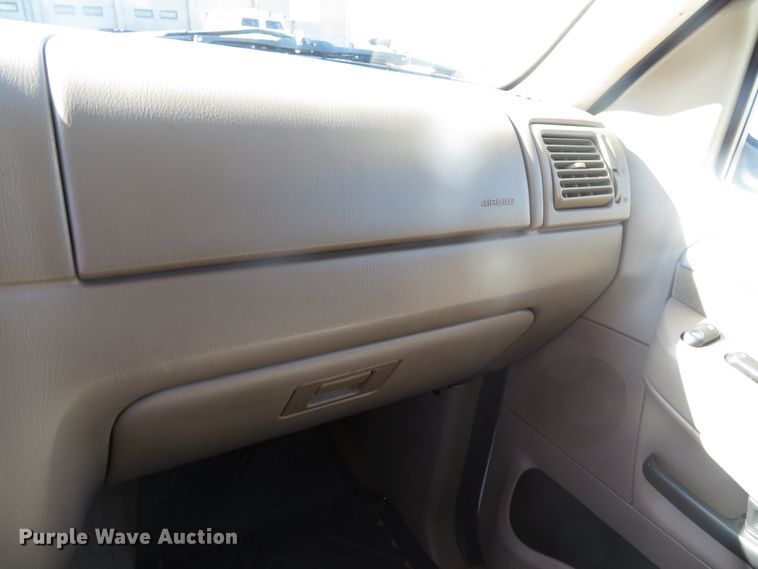 image for item DH0748 2003 Ford Explorer XLT  SUV