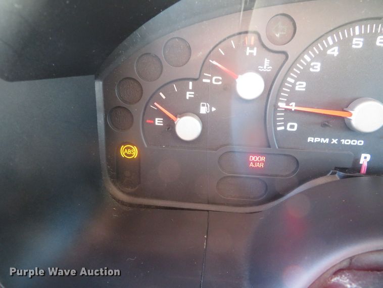 image for item DH0748 2003 Ford Explorer XLT  SUV