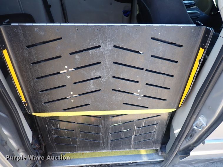 image for item DJ0035 2014 Dodge Grand Caravan  handicap accessible van