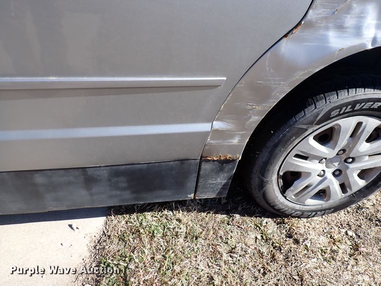 image for item DJ0035 2014 Dodge Grand Caravan  handicap accessible van