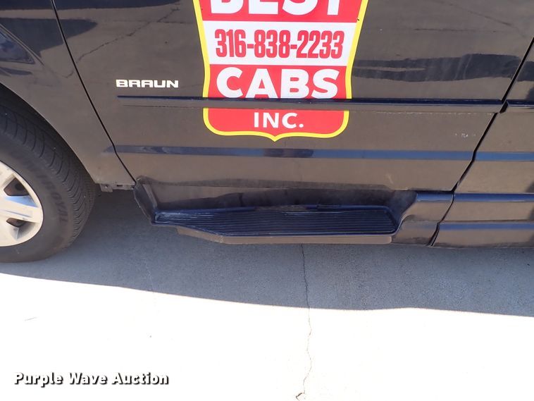 image for item DJ0038 2011 Dodge Grand Caravan  handicap accessible van