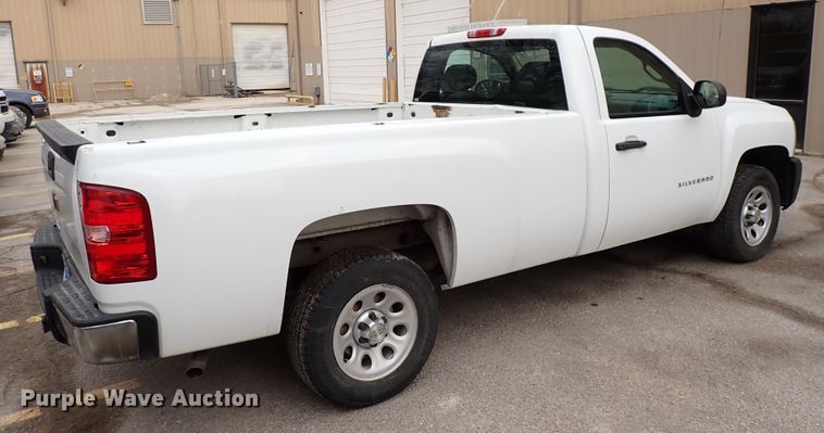 image for item DJ0077 2013 Chevrolet Silverado 1500  pickup truck