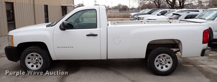 image for item DJ0077 2013 Chevrolet Silverado 1500  pickup truck