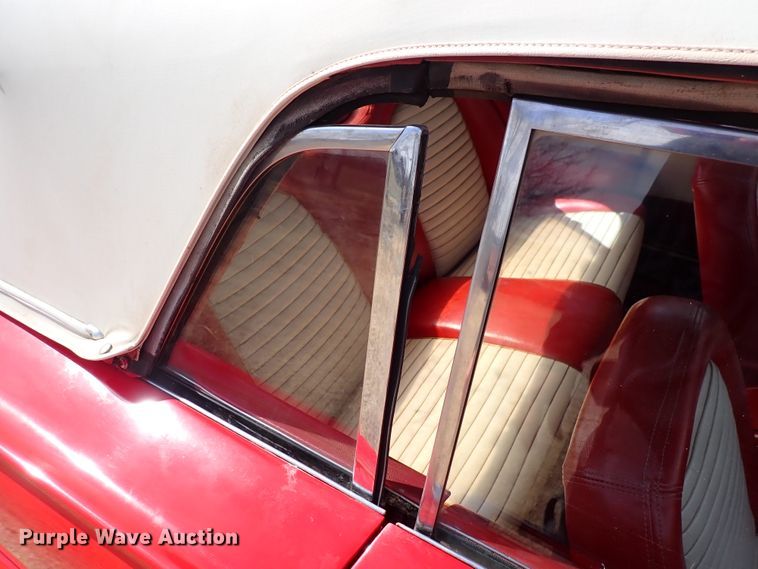 image for item DJ0194 1959 Ford Thunderbird  convertible