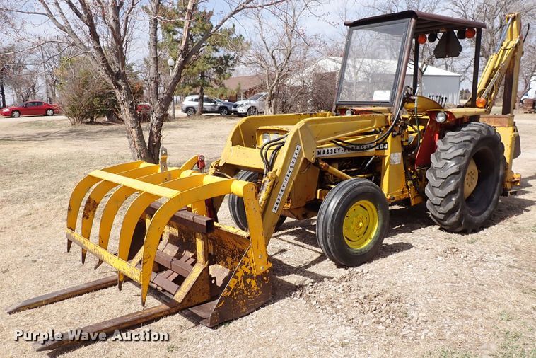 image for item DJ0195 1960 Massey-Ferguson MF204  backhoe
