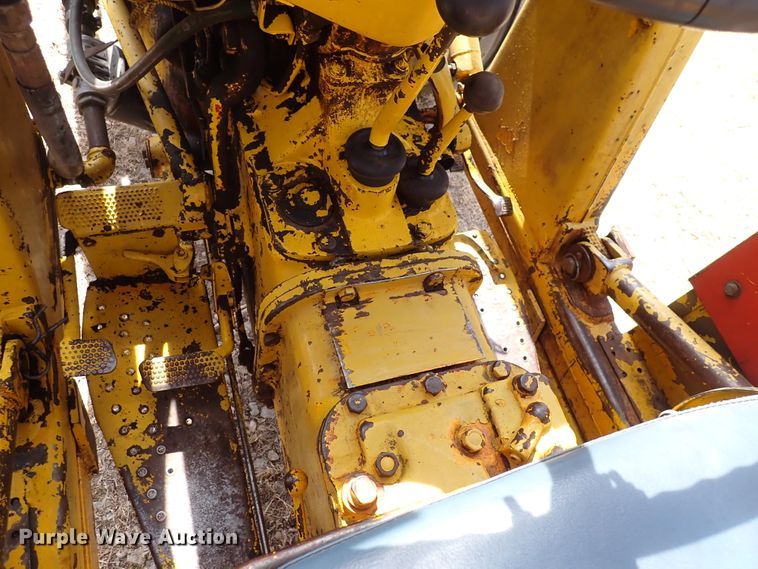 image for item DJ0195 1960 Massey-Ferguson MF204  backhoe