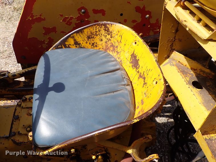 image for item DJ0195 1960 Massey-Ferguson MF204  backhoe