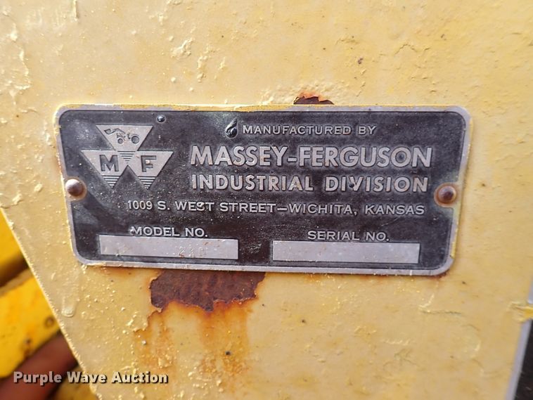 image for item DJ0195 1960 Massey-Ferguson MF204  backhoe