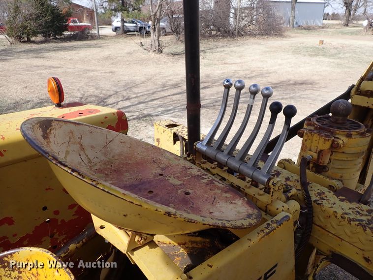 image for item DJ0195 1960 Massey-Ferguson MF204  backhoe