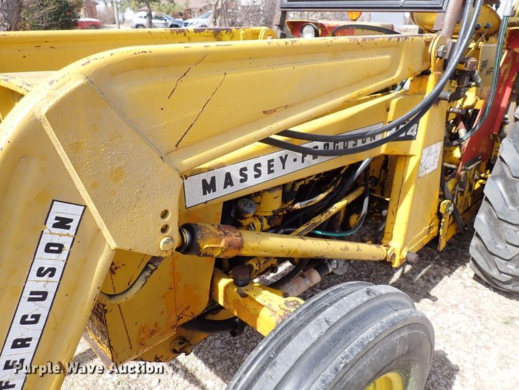 image for item DJ0195 1960 Massey-Ferguson MF204  backhoe