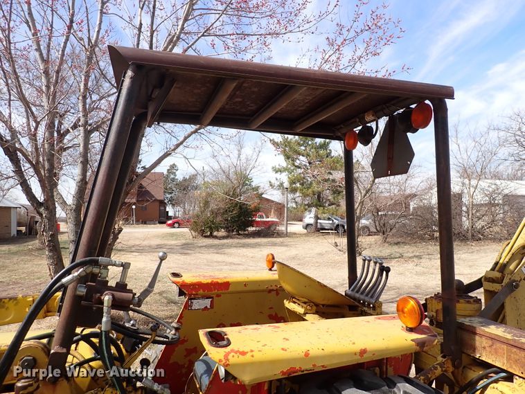 image for item DJ0195 1960 Massey-Ferguson MF204  backhoe