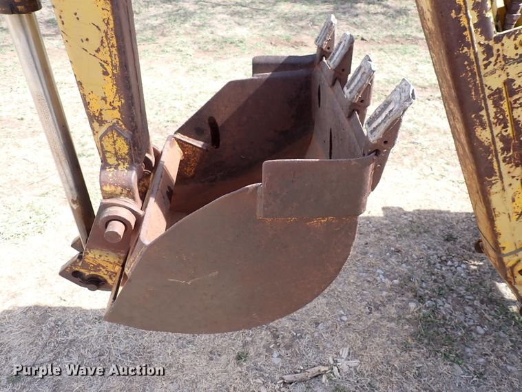 image for item DJ0195 1960 Massey-Ferguson MF204  backhoe