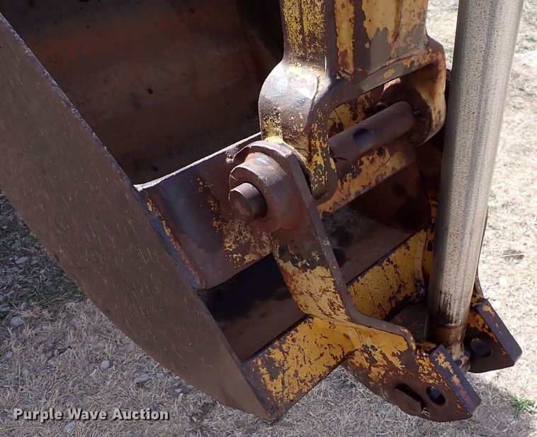 image for item DJ0195 1960 Massey-Ferguson MF204  backhoe