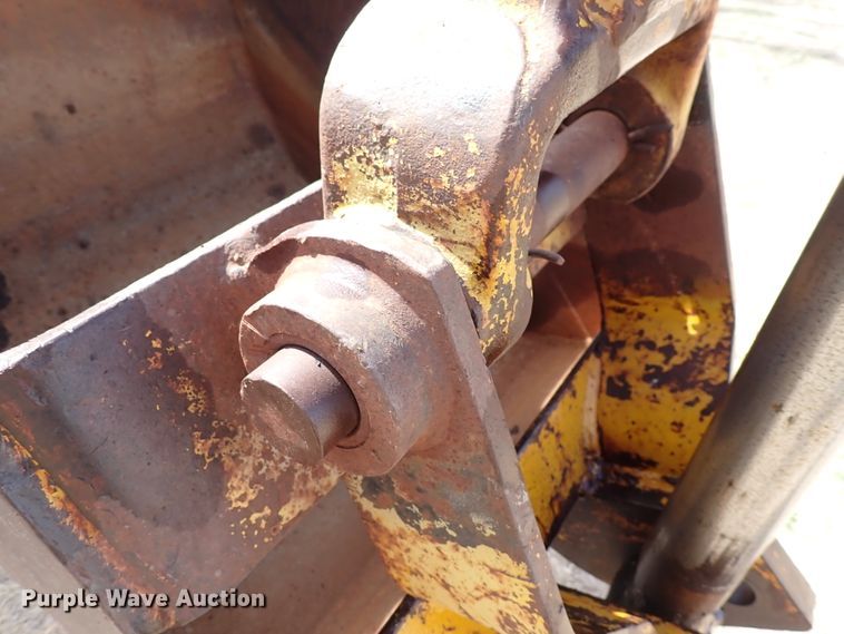 image for item DJ0195 1960 Massey-Ferguson MF204  backhoe