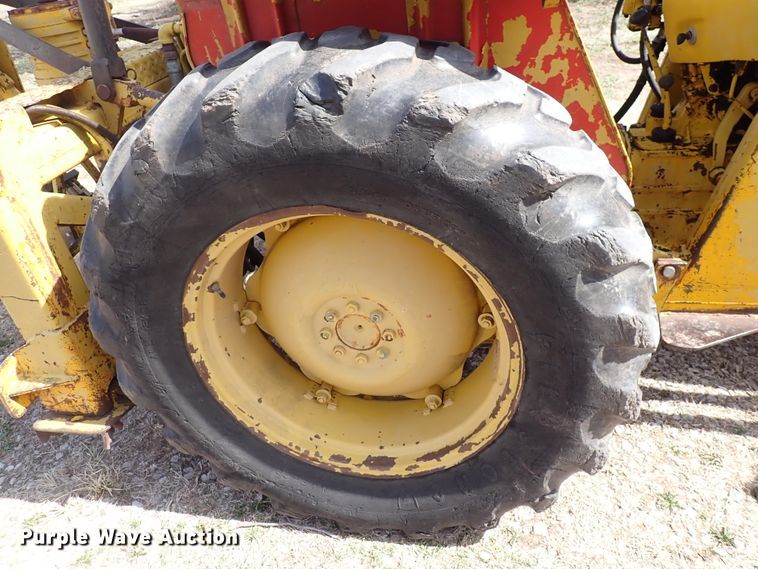 image for item DJ0195 1960 Massey-Ferguson MF204  backhoe