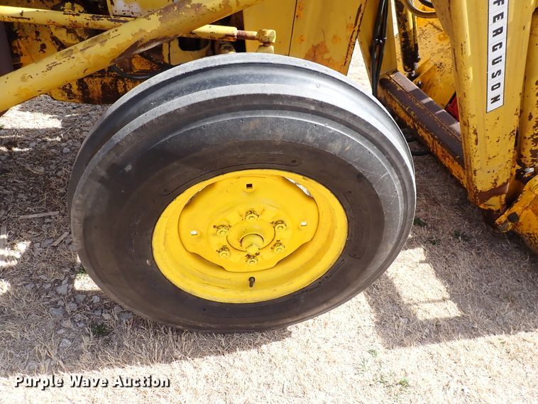 image for item DJ0195 1960 Massey-Ferguson MF204  backhoe