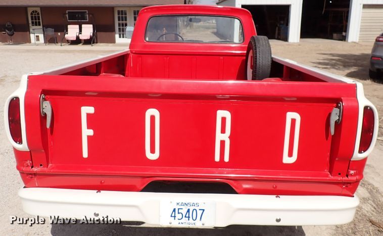 image for item DJ0196 1961 Ford F100  pickup truck