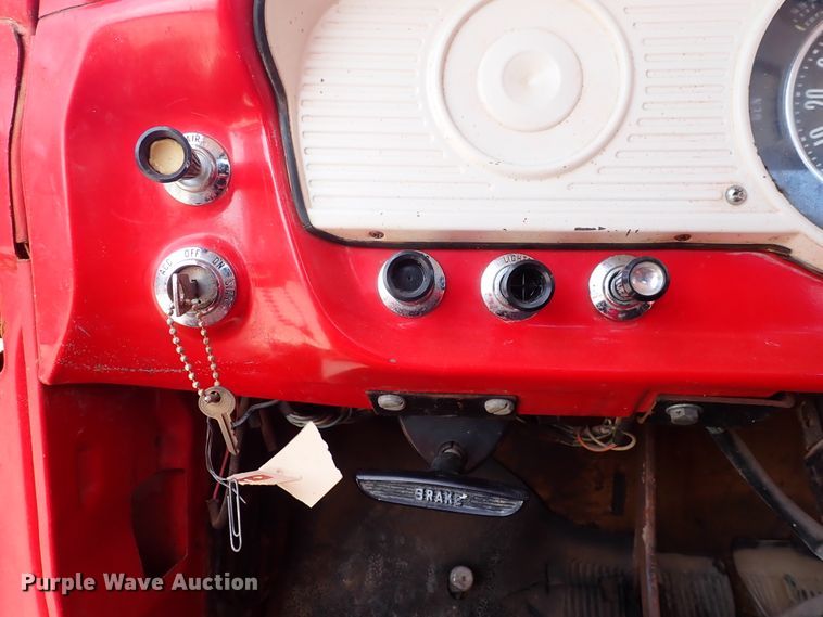 image for item DJ0196 1961 Ford F100  pickup truck