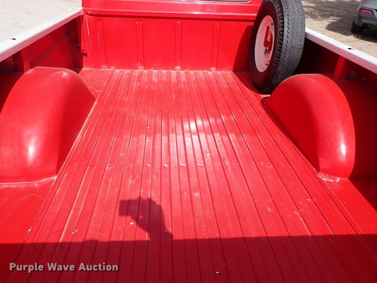 image for item DJ0196 1961 Ford F100  pickup truck