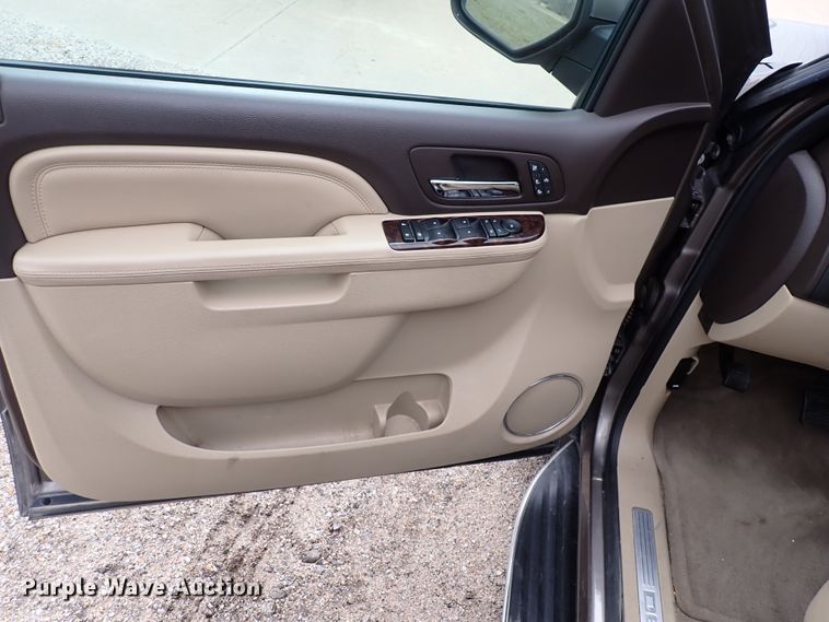 image for item DJ0217 2012 GMC Yukon Denali  SUV