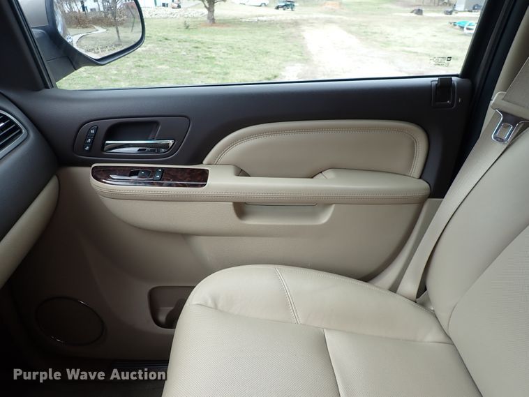 image for item DJ0217 2012 GMC Yukon Denali  SUV