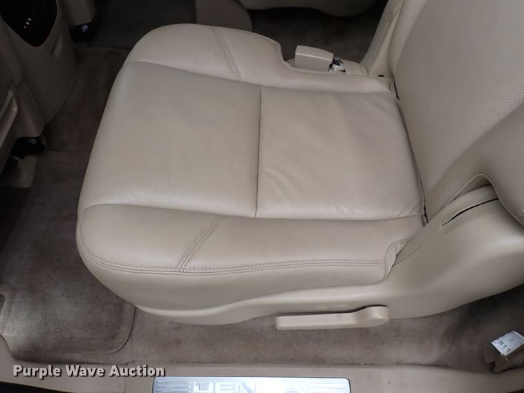 image for item DJ0217 2012 GMC Yukon Denali  SUV