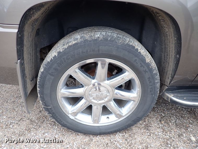 image for item DJ0217 2012 GMC Yukon Denali  SUV