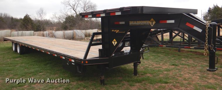 image for item DJ0402 2019 Diamond T 10240DTF equipment trailer