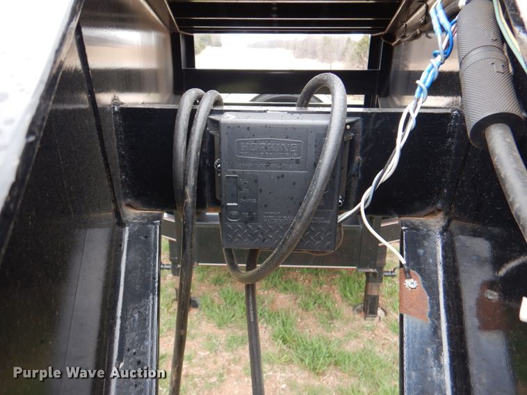 image for item DJ0402 2019 Diamond T 10240DTF equipment trailer