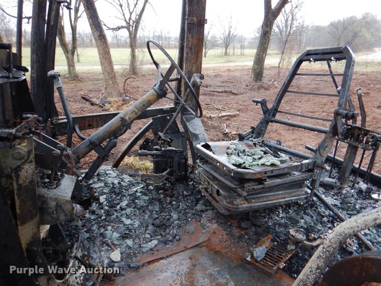 image for item DJ0403 2008 Volvo BL60  backhoe