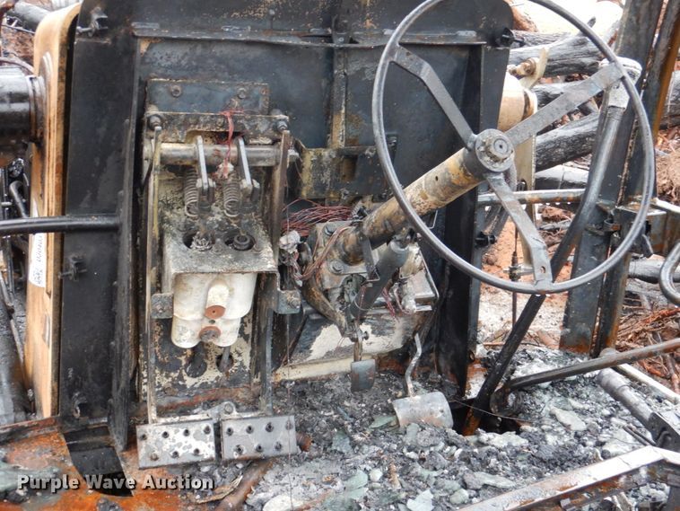 image for item DJ0403 2008 Volvo BL60  backhoe