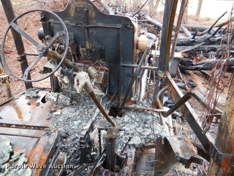 image for item DJ0403 2008 Volvo BL60  backhoe