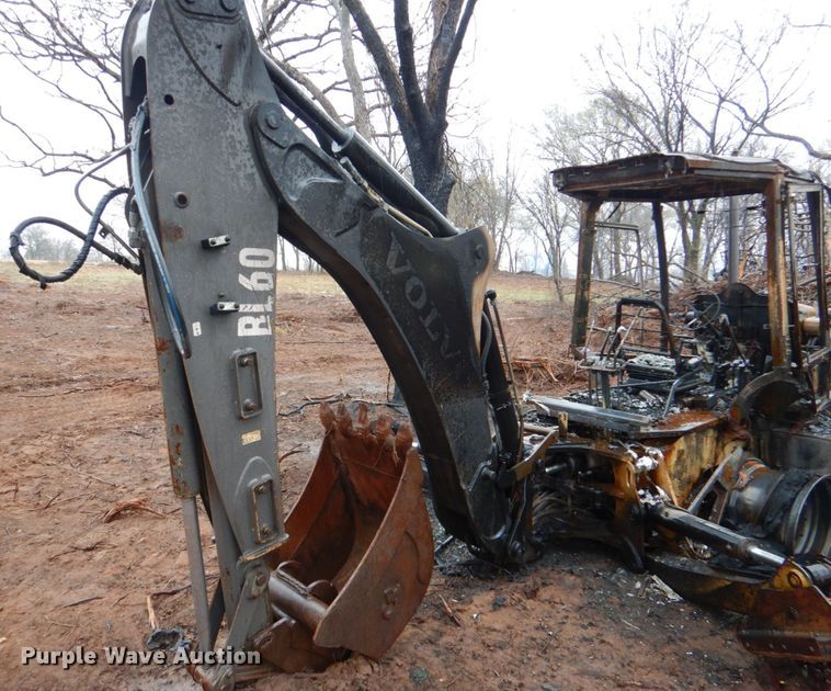 image for item DJ0403 2008 Volvo BL60  backhoe