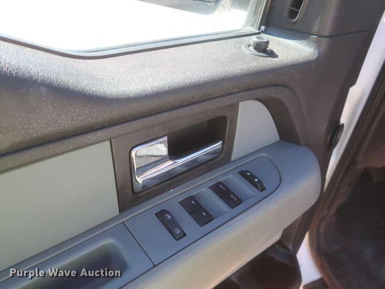 image for item DJ1873 2014 Ford F150  SuperCrew pickup truck