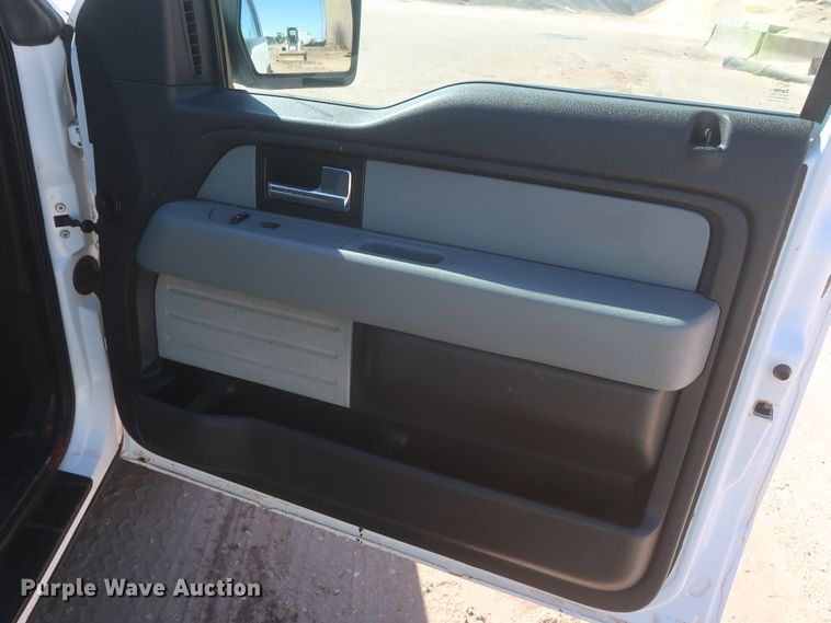 image for item DJ1873 2014 Ford F150  SuperCrew pickup truck