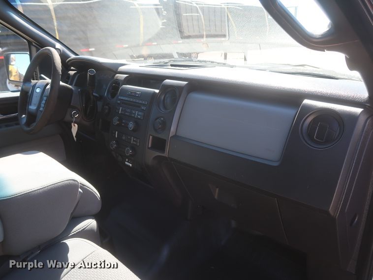 image for item DJ1873 2014 Ford F150  SuperCrew pickup truck