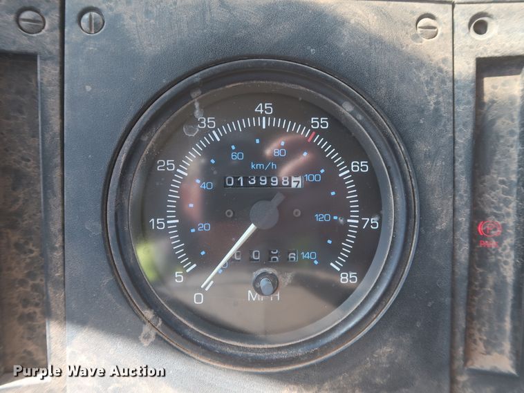 image for item DJ1878 1997 Ford CF8000  street sweeper truck