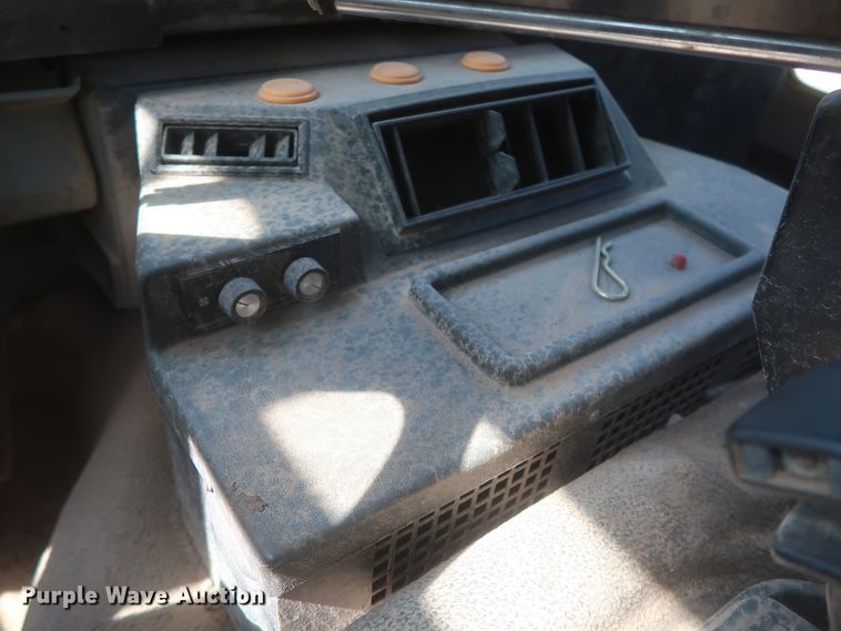 image for item DJ1878 1997 Ford CF8000  street sweeper truck