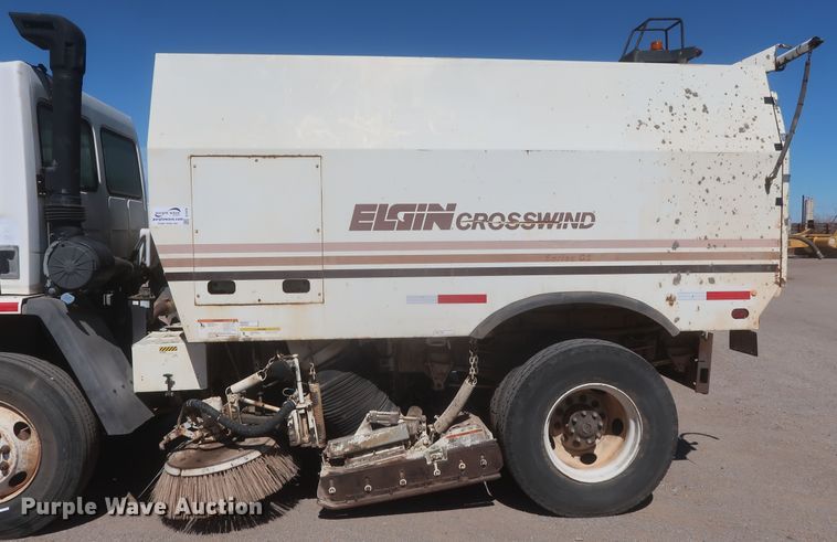 image for item DJ1878 1997 Ford CF8000  street sweeper truck