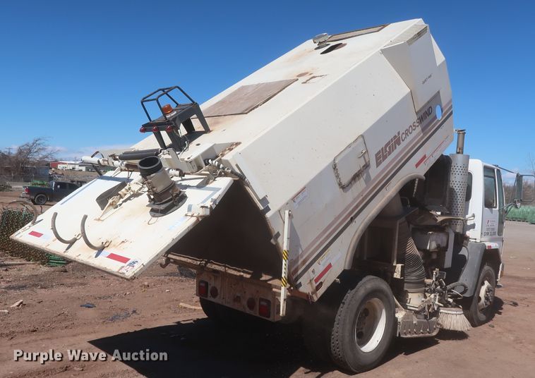 image for item DJ1878 1997 Ford CF8000  street sweeper truck