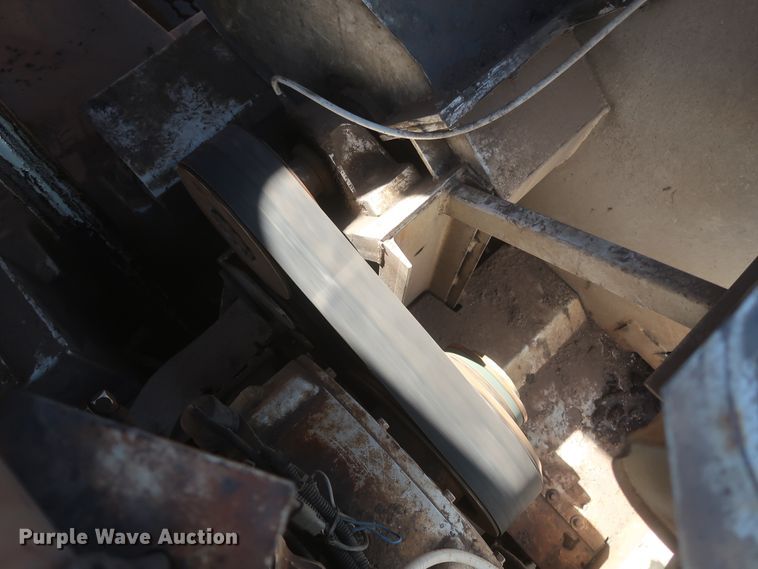 image for item DJ1878 1997 Ford CF8000  street sweeper truck