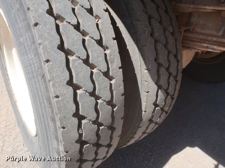 image for item DJ1878 1997 Ford CF8000  street sweeper truck